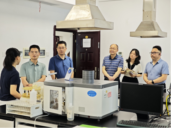 <CMSPRO_DOCUMENT FIELD='title' AUTOLINK='false'>标题</CMSPRO_DOCUMENT>